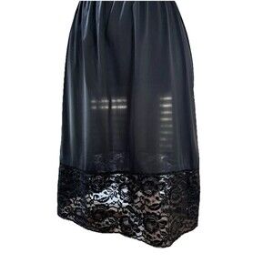 Vintage Vardon Black Nylon Half Slip Skirt Large Short Lace Hem Made in USA